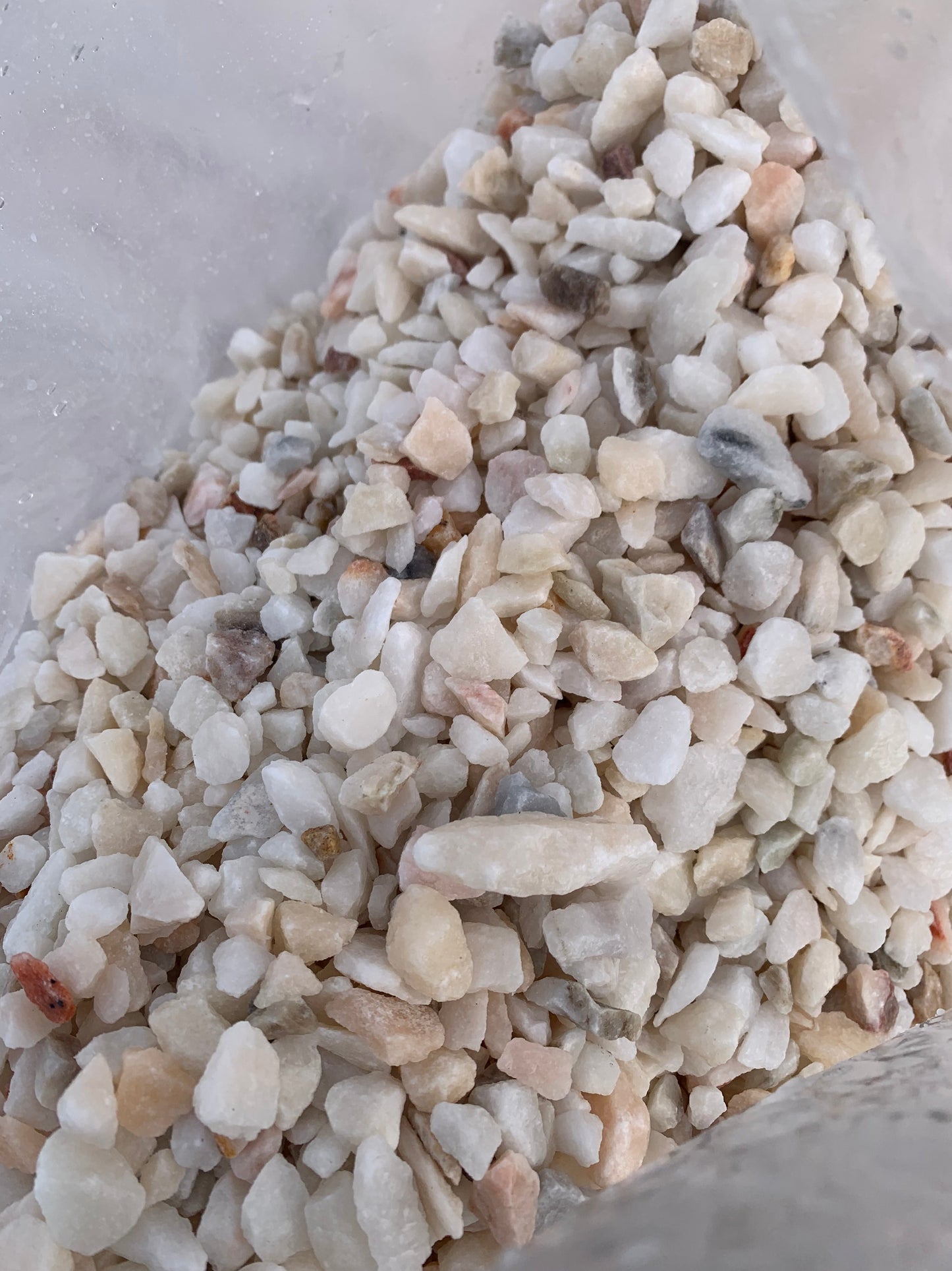 Gravier Marbre Blanc 5/15mm Poitou Carrelage